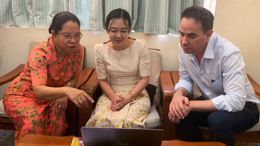 Dr Phyu Sin discussing the study's results with her supervisors Professor Mar Mar Kyi and Dr Josh Hanson 